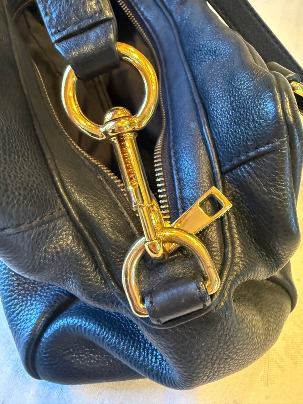 Marc By Marc Jacobs Black Leather Shoulder Bag with Gold Plaque - Picture 9 of 14